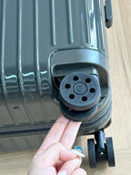 RIMOWA - ESSENTIAL SLEEVE
Cabin
