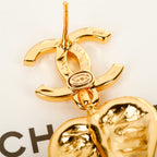 CHANEL - earrings