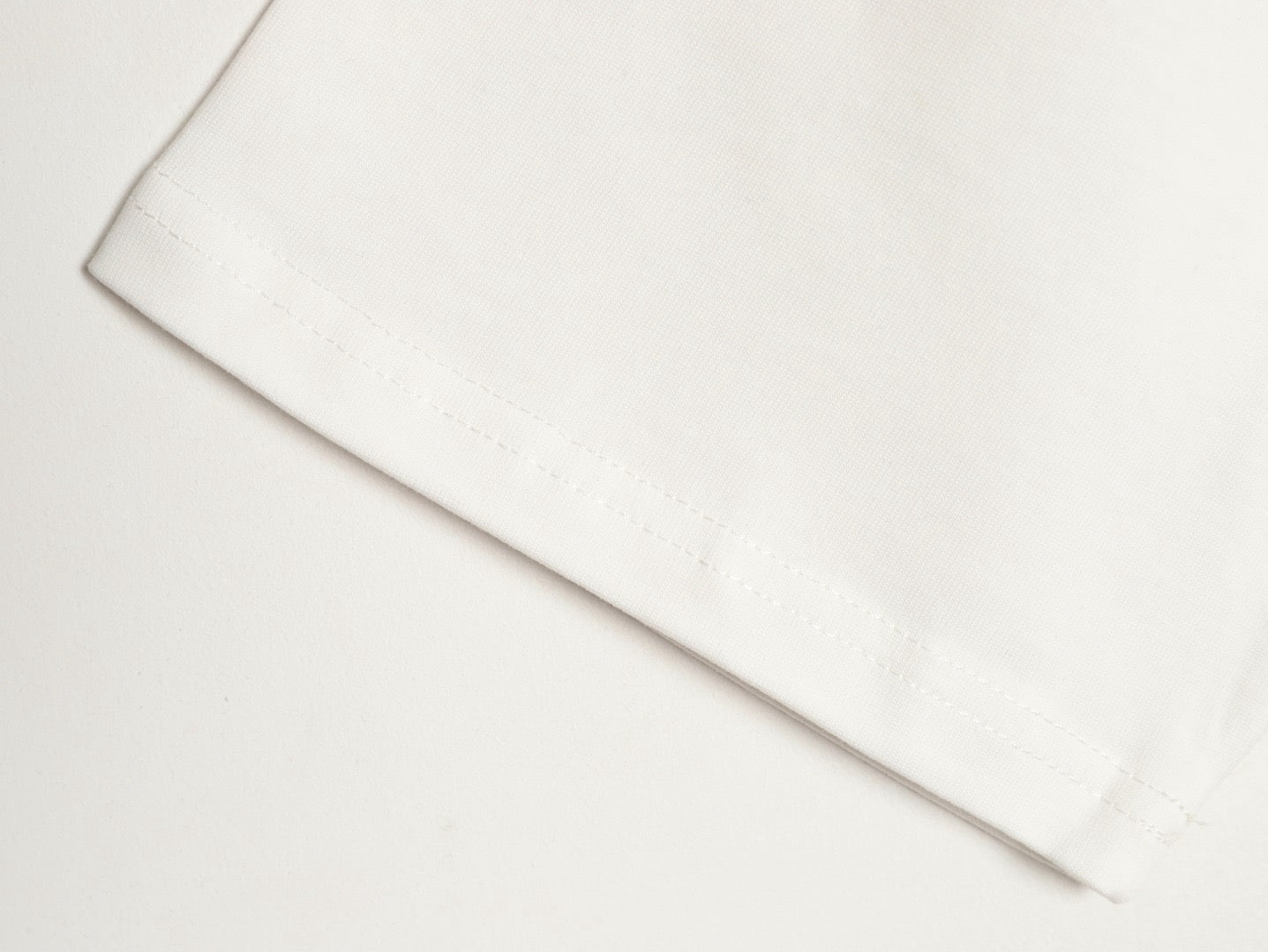 LOUIS VUITTON - T-shirt
