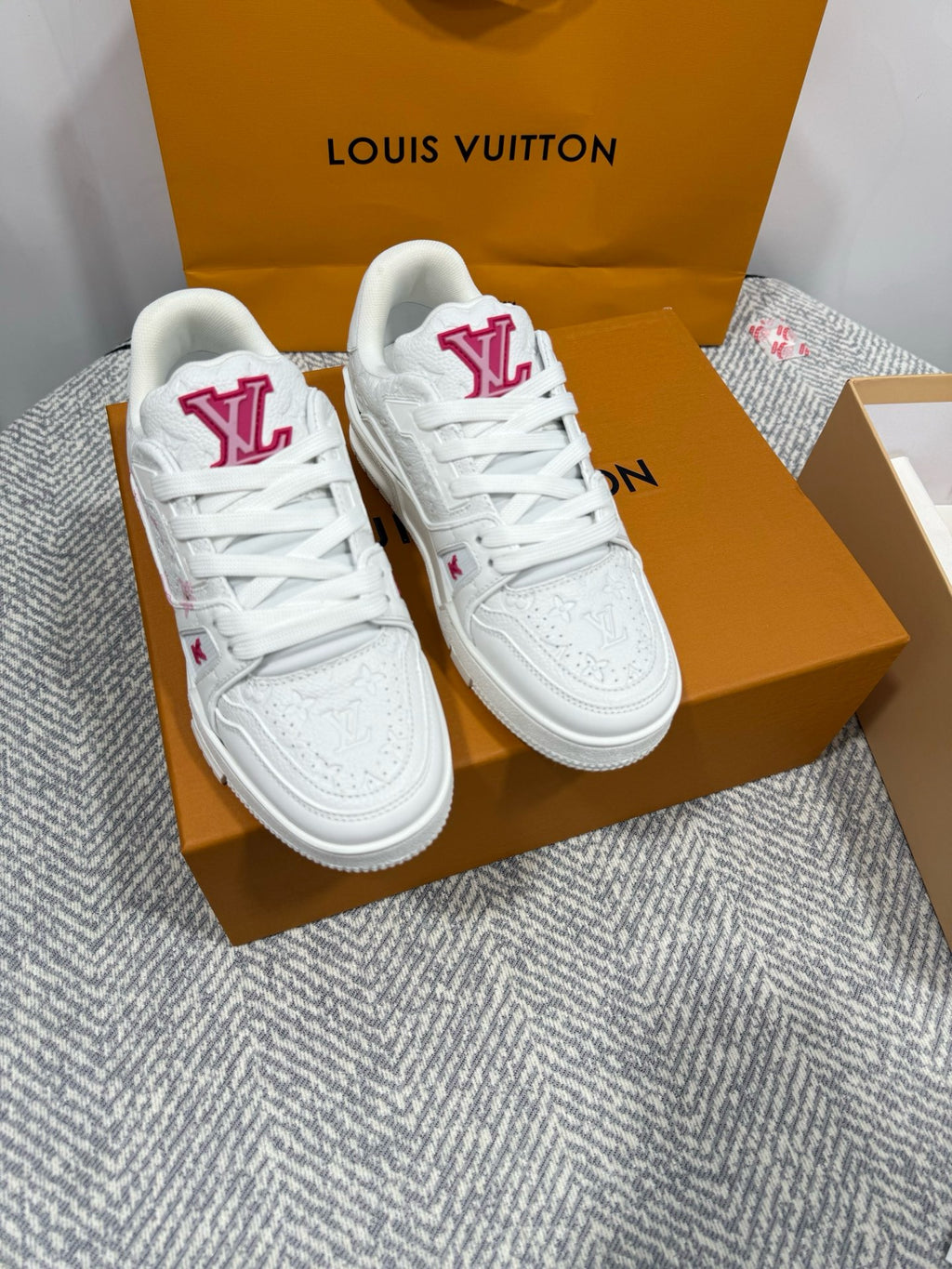 LOUIS VUITTON - Trainer Sneaker