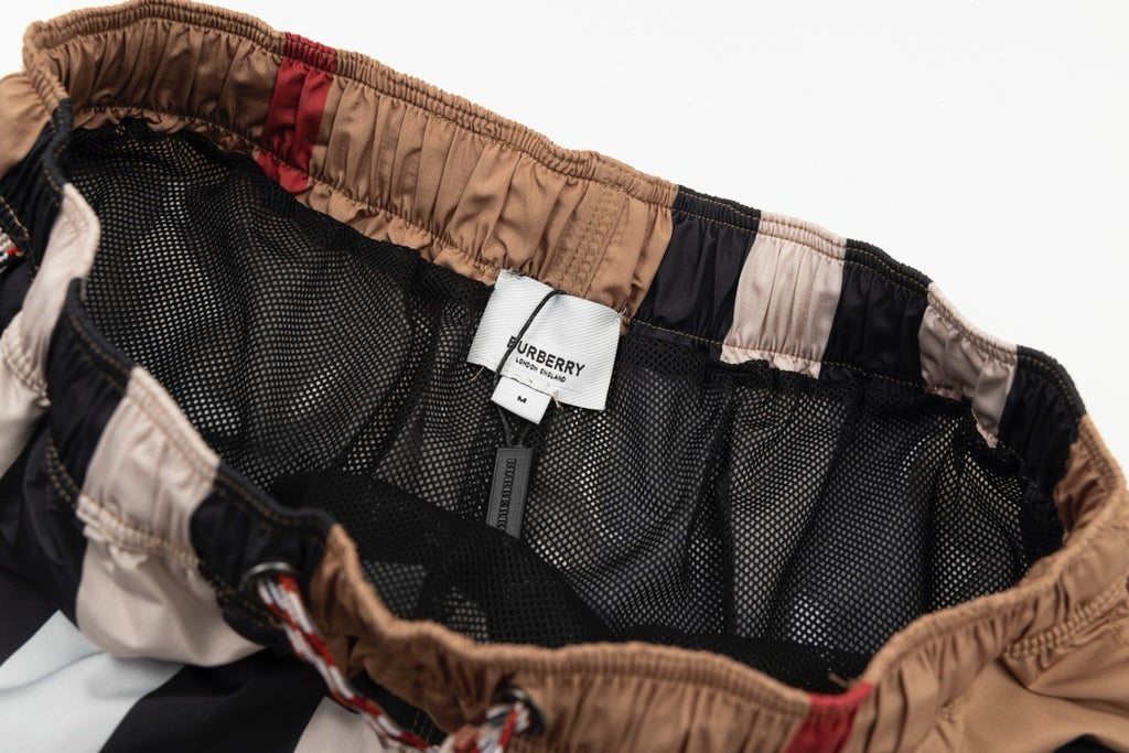 BURBERRY - Swimming shorts