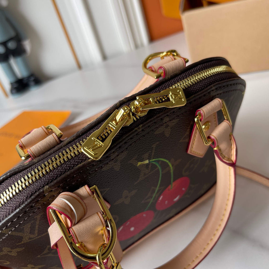 LOUIS VUITTON - Lv x TM nano alma