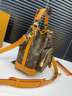 LOUIS VUITTON- Noé Cargo