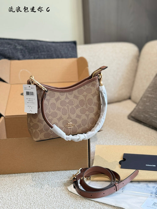 COACH - Laurel