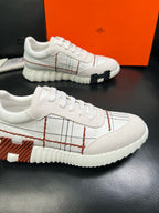 HERMES- Bouncing sneakers