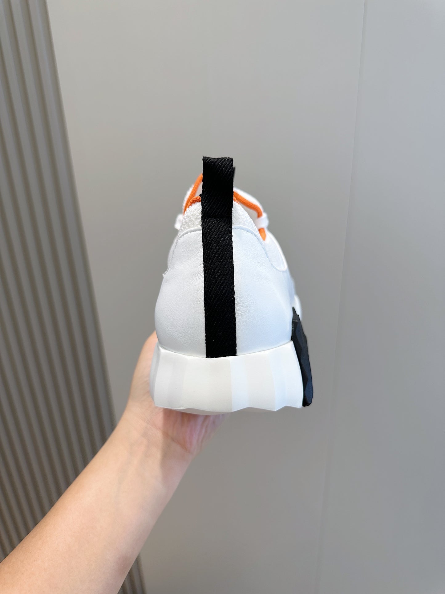 HERMES- Bouncing sneakers