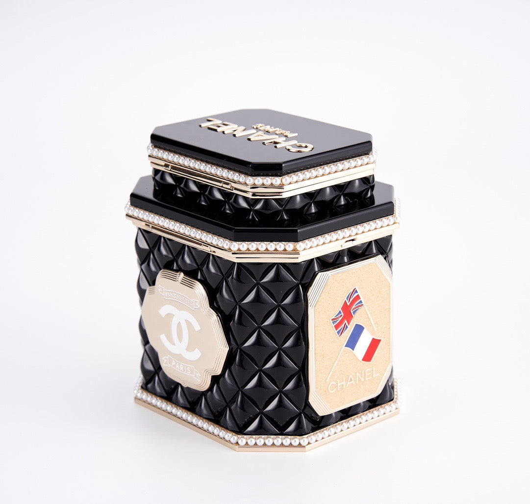 CHANEL - Limited Edition Black Quilted Resin Tea Box Minaudiere Imitation Pearl and Gold Hardware, 2024