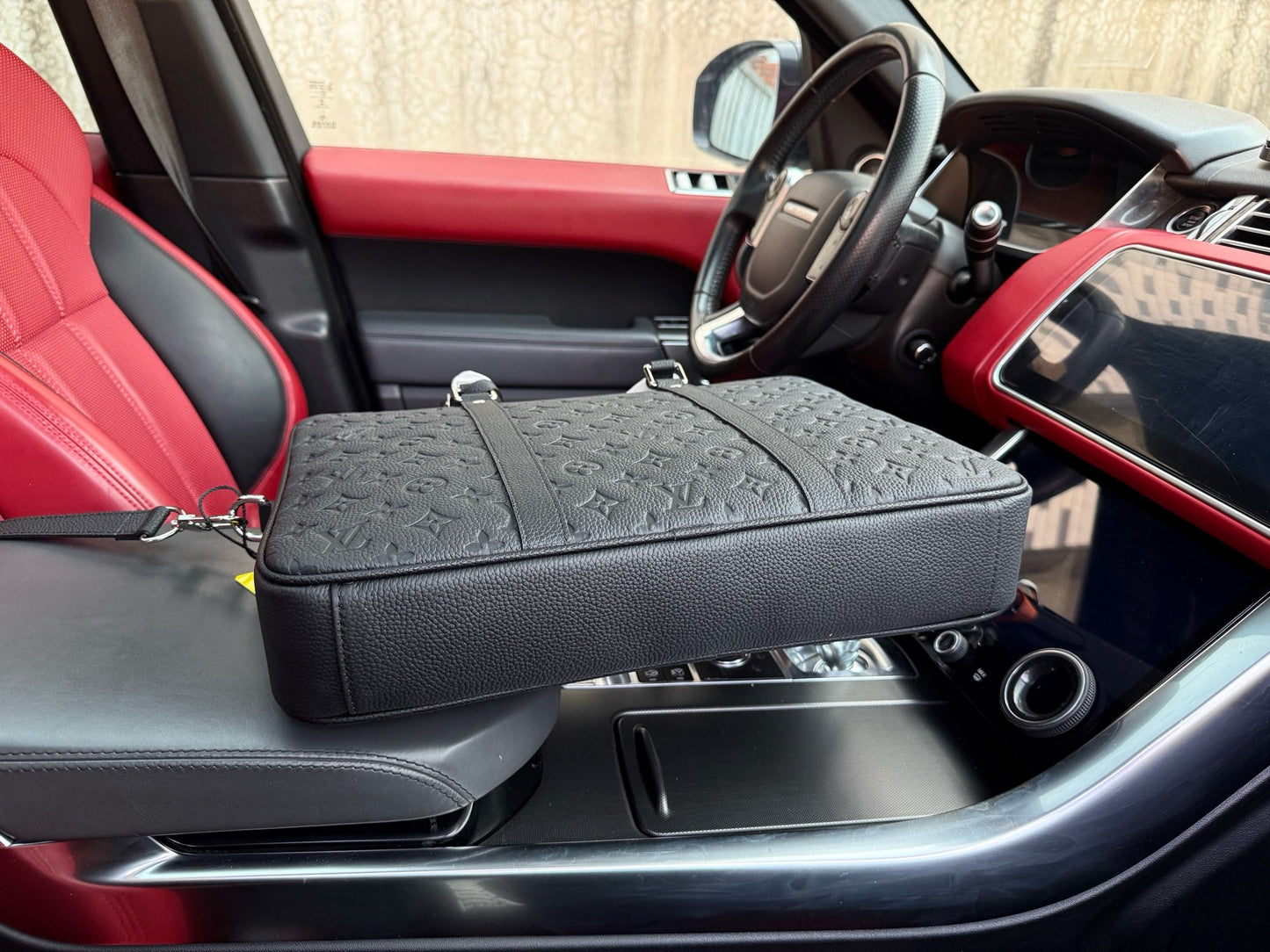 LOUIS VUITTON- Laptop bag