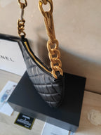 CHANEL - 23A Lambskin Quilted CC Chain Hobo