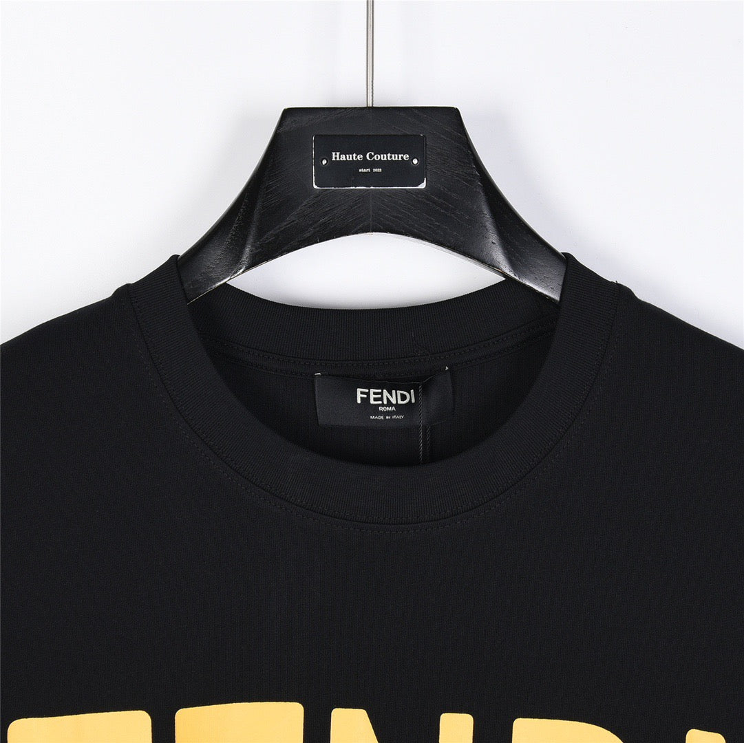FENDI - T-shirt