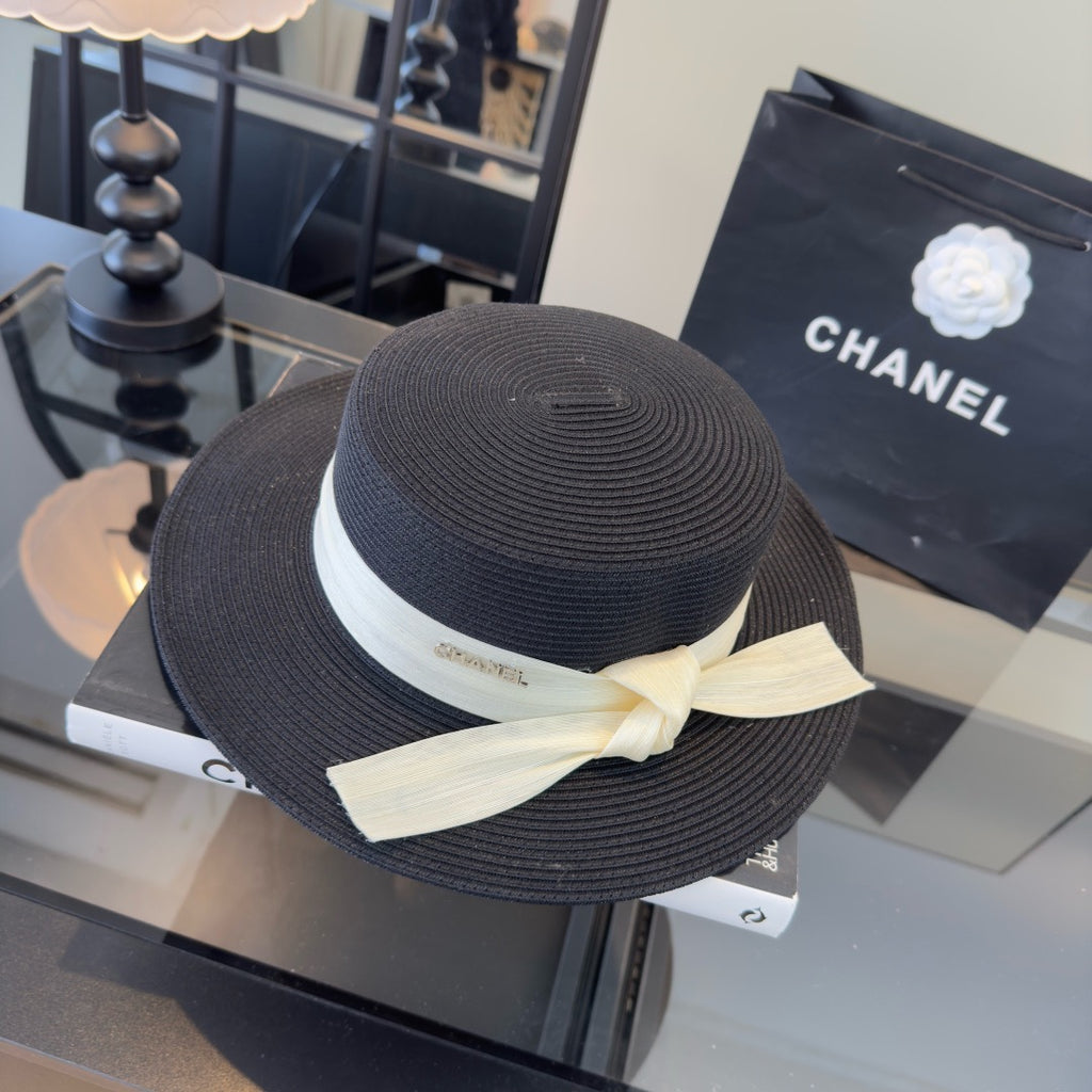 CHANEL - trimmed raffia sun hat
