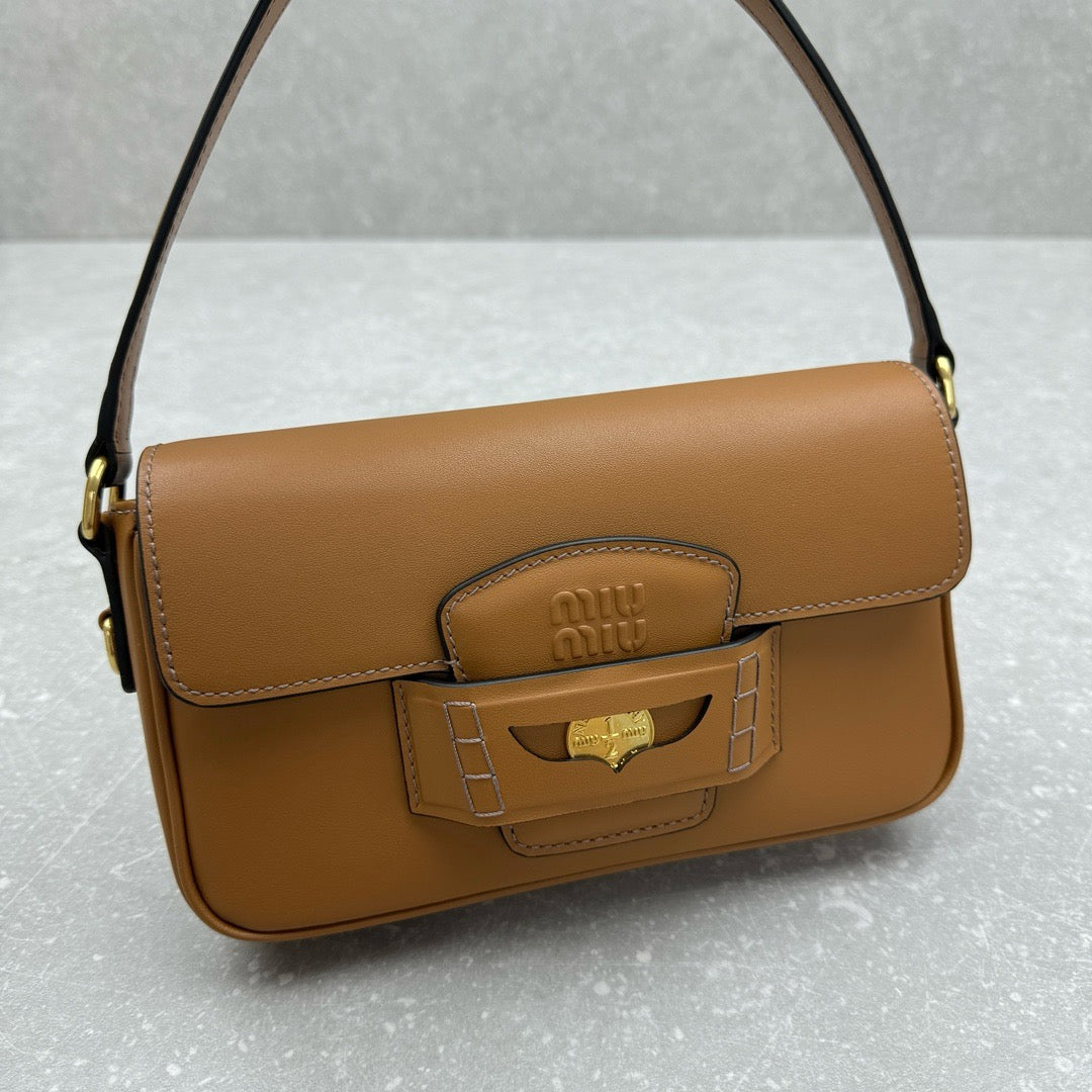 MIU MIU - pinny bag