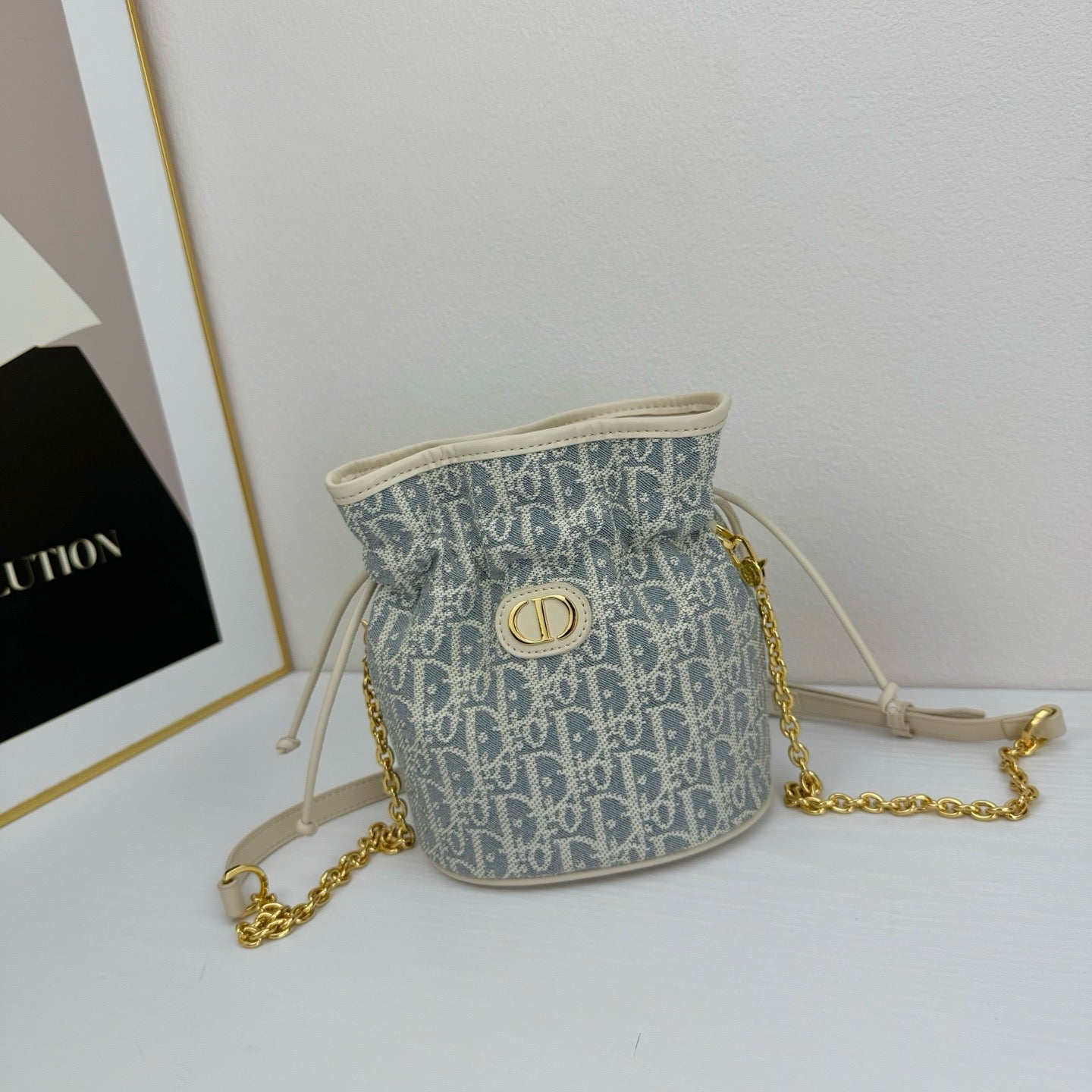 DIOR - oblique 30 montaigne