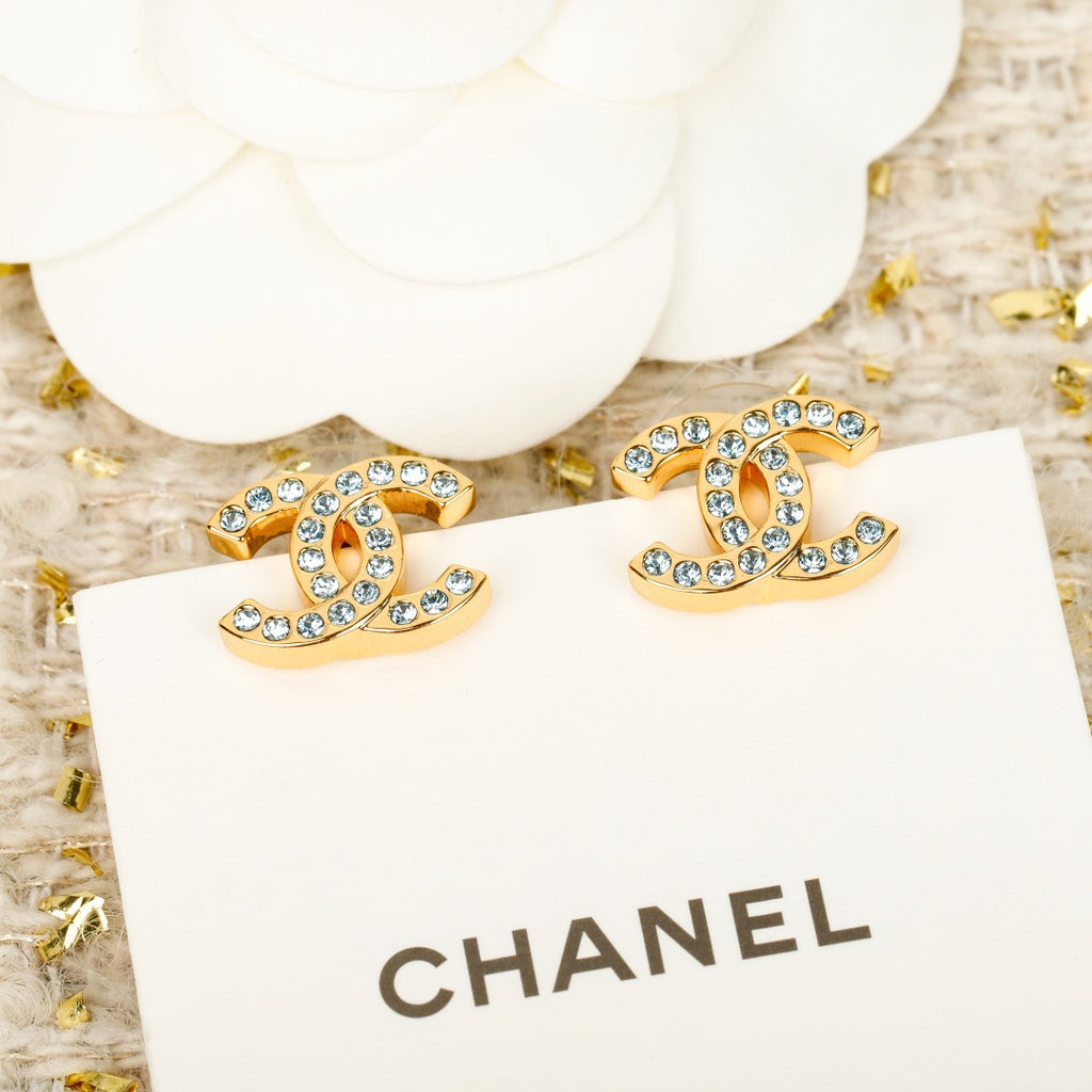 CHANEL - earrings