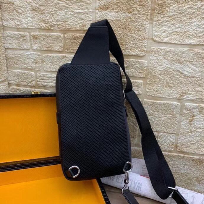 FENDI - Zaino monospalla in nylon e pelle