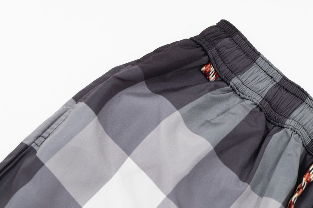 BURBERRY - Swimming shorts