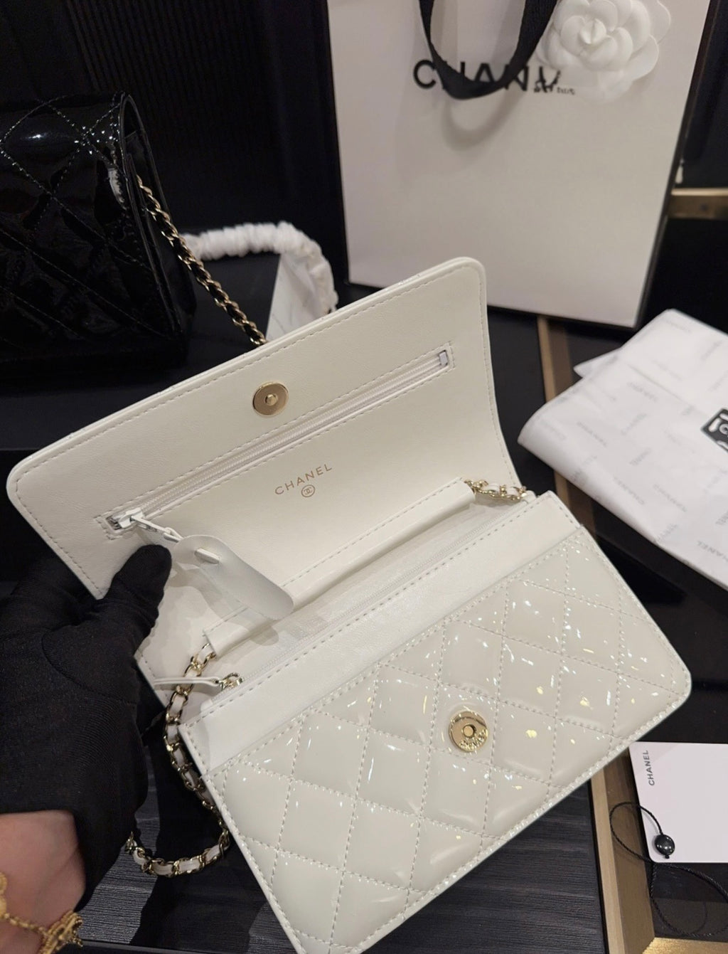 CHANEL - Woc