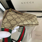 GUCCI - cangurera GG Supreme