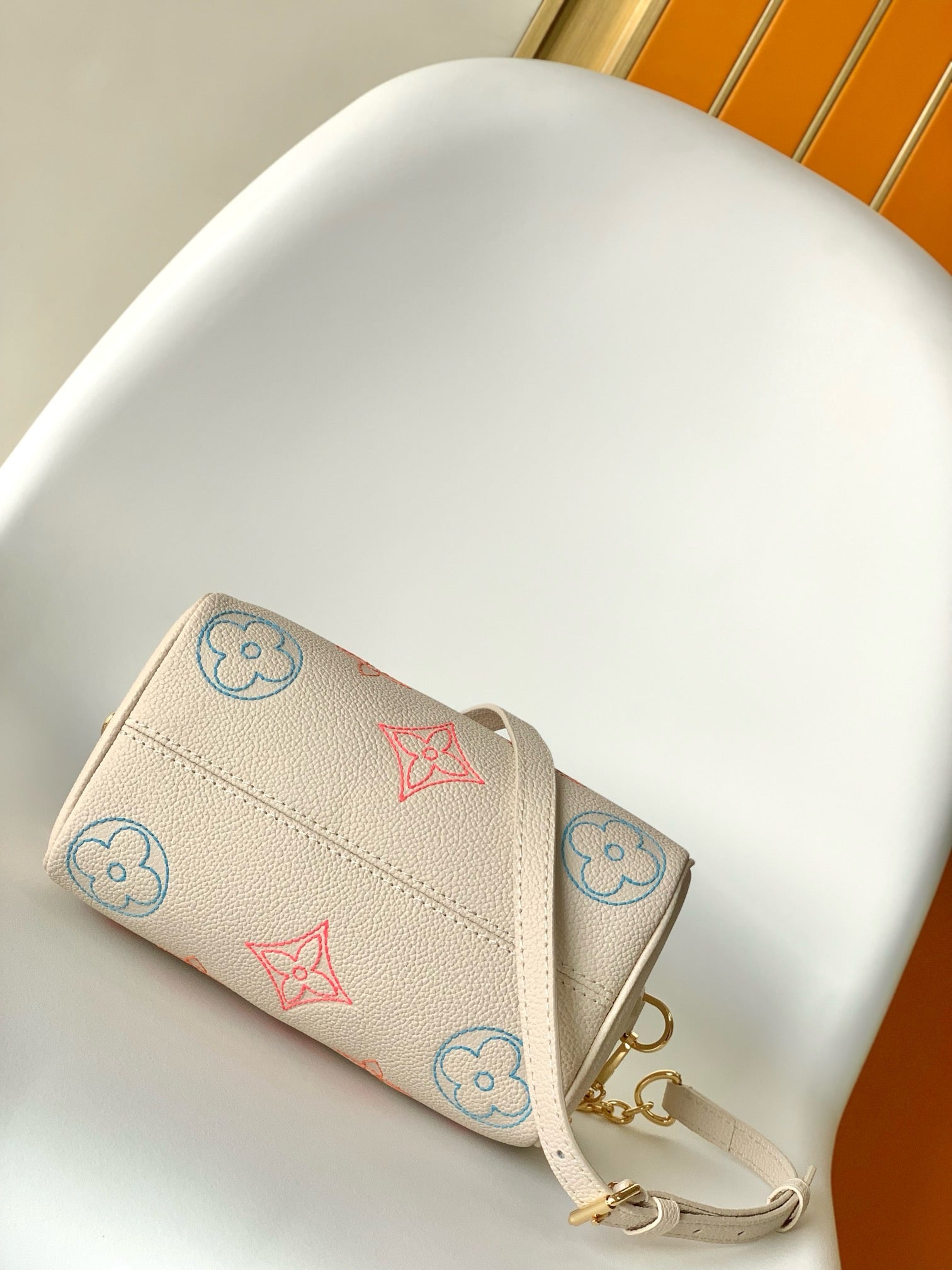 LOUIS VUITTON- Speedy Bandoulière 20