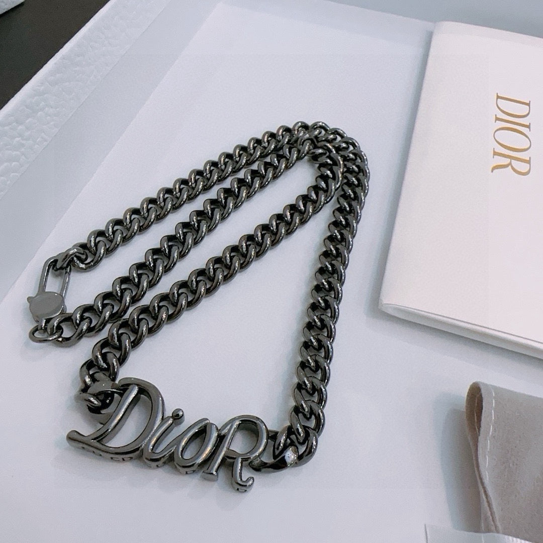 DIOR - Oblique Pendant Necklace