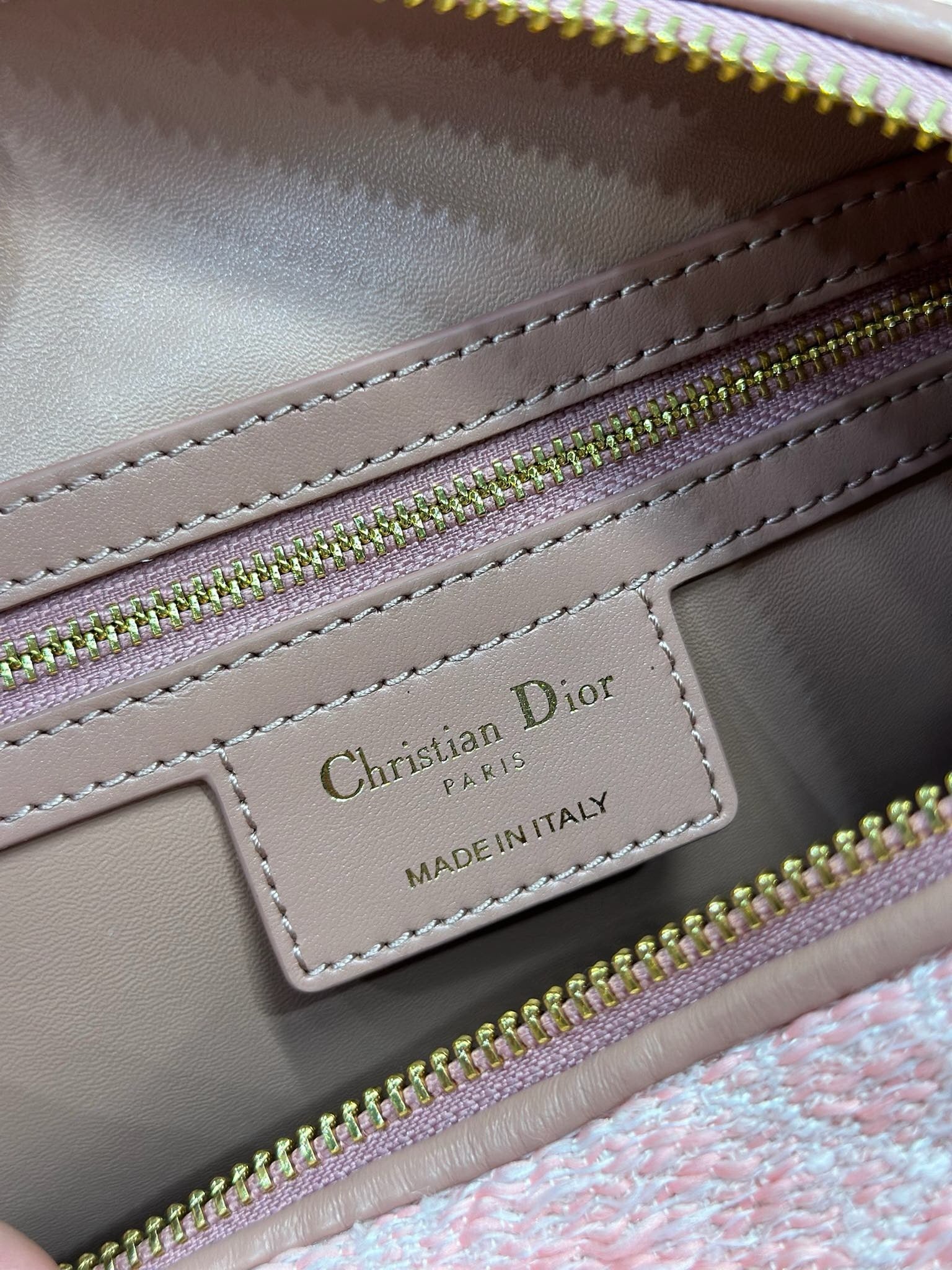 DIOR - Groove 25 Bag
