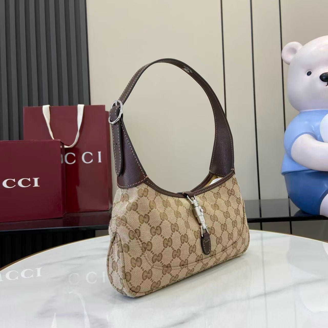 GUCCI - Jackie