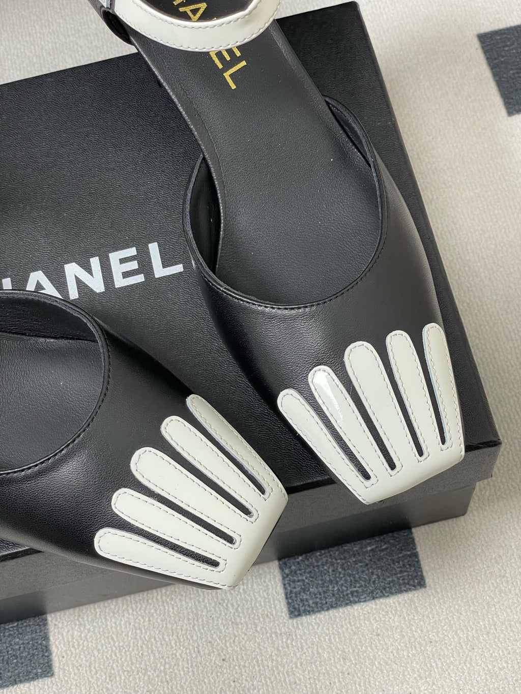CHANEL - vintage