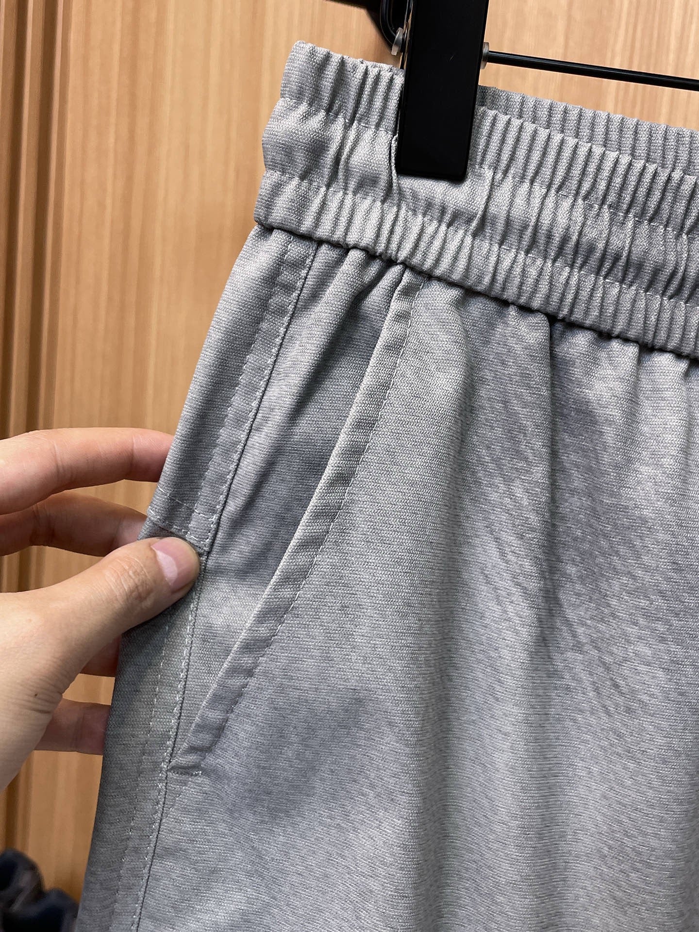 BURBERRY - Cargo trousers