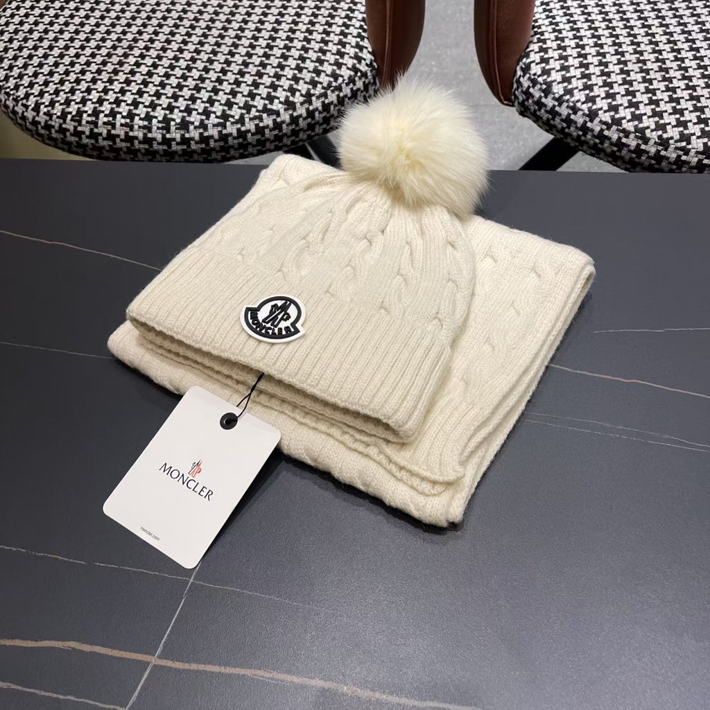 MONCLER -  Two-piece set of cashmere