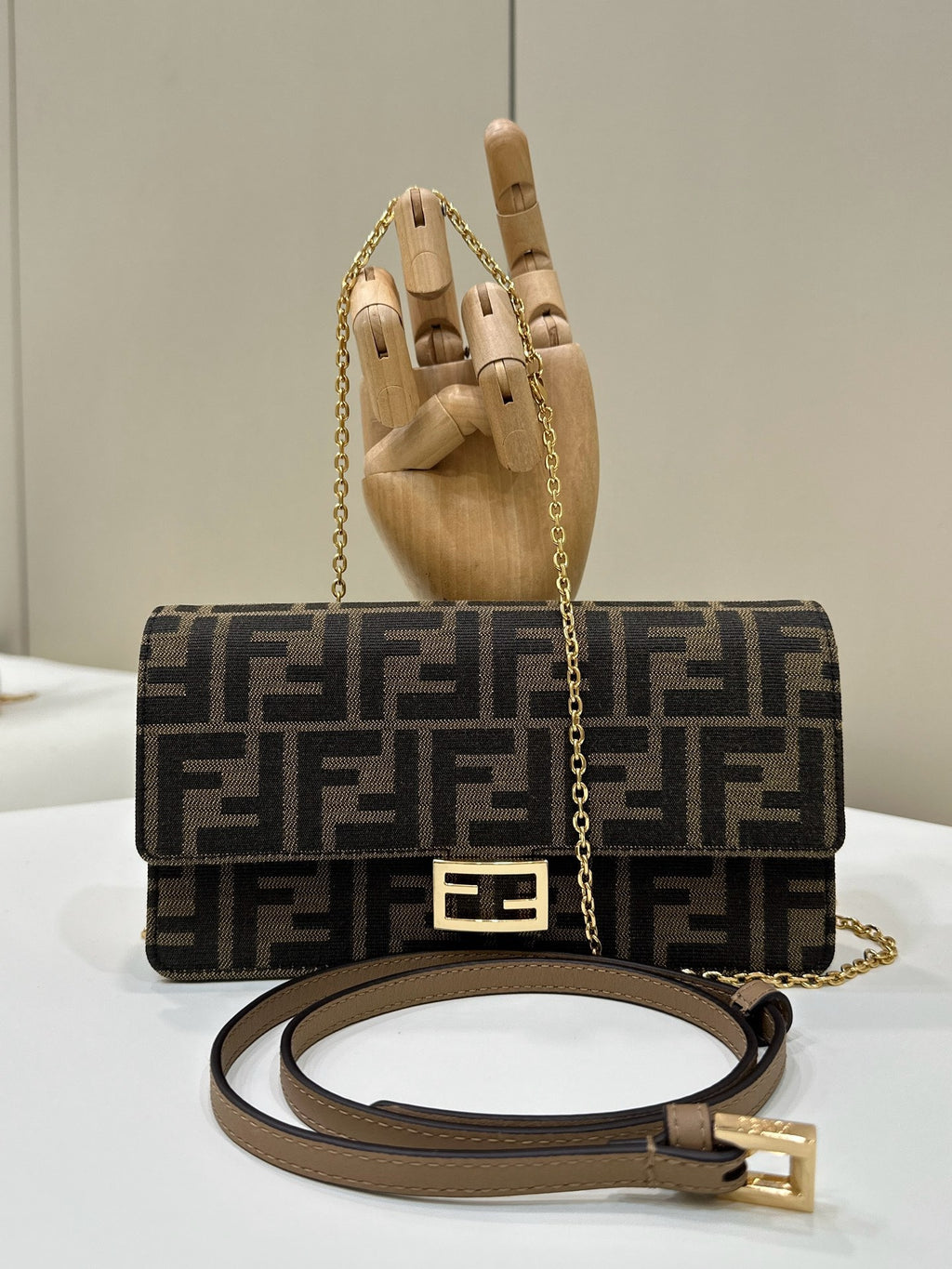 FENDI - Baguette  Bag