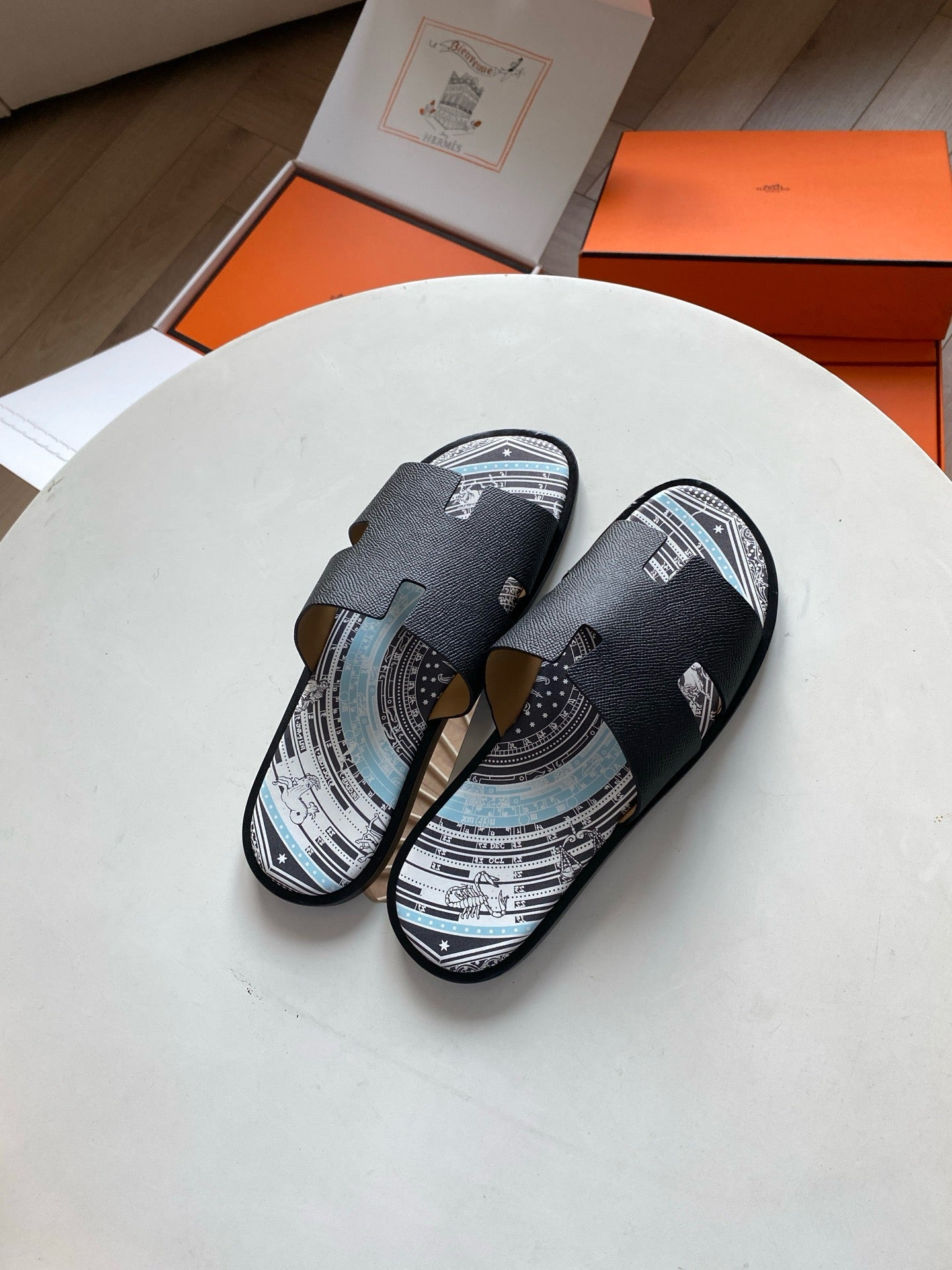 HERMES - Men’s Slippers