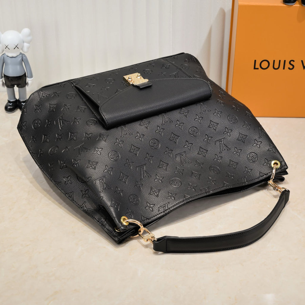 LOUIS VUITTON - Hobo Métis