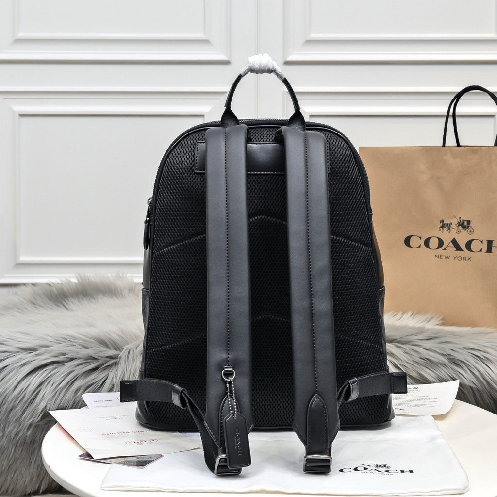 COACH - Hitch Backpack