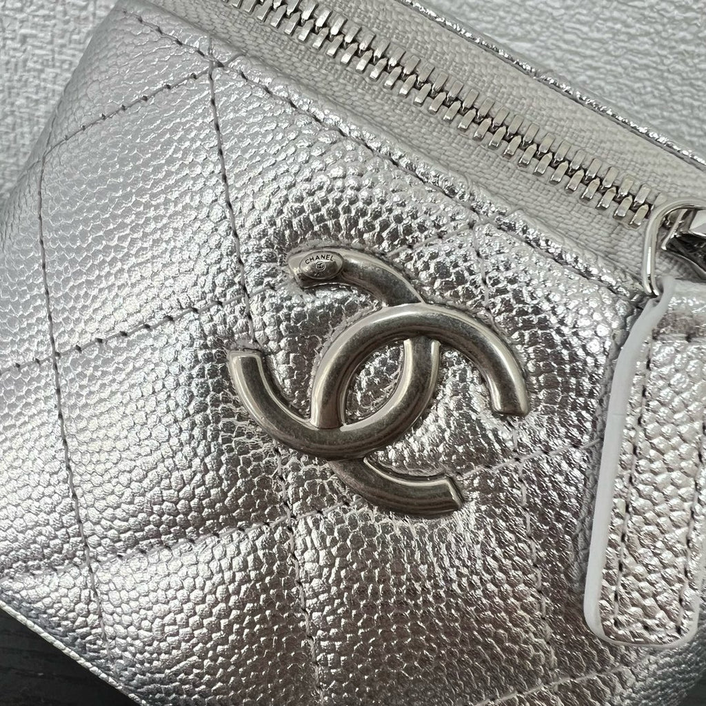 CHANEL - Mini  Vanity Cosmetic Bag