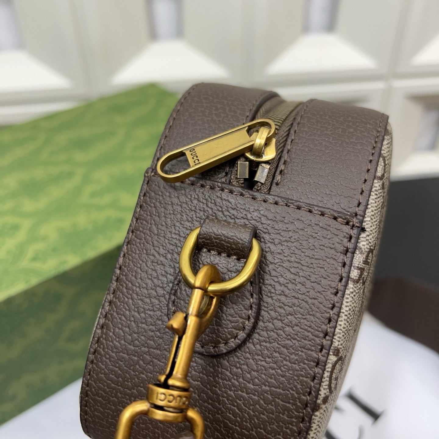 GUCCI - Men’s Ophidia GG supreme bag