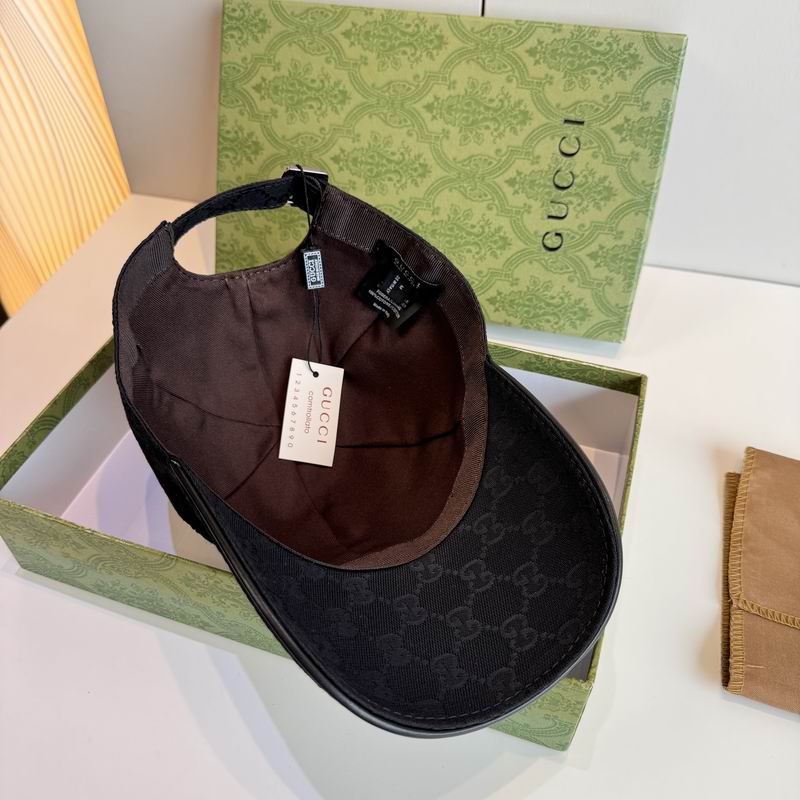 GUCCI - GG cotton canvas baseball hat
