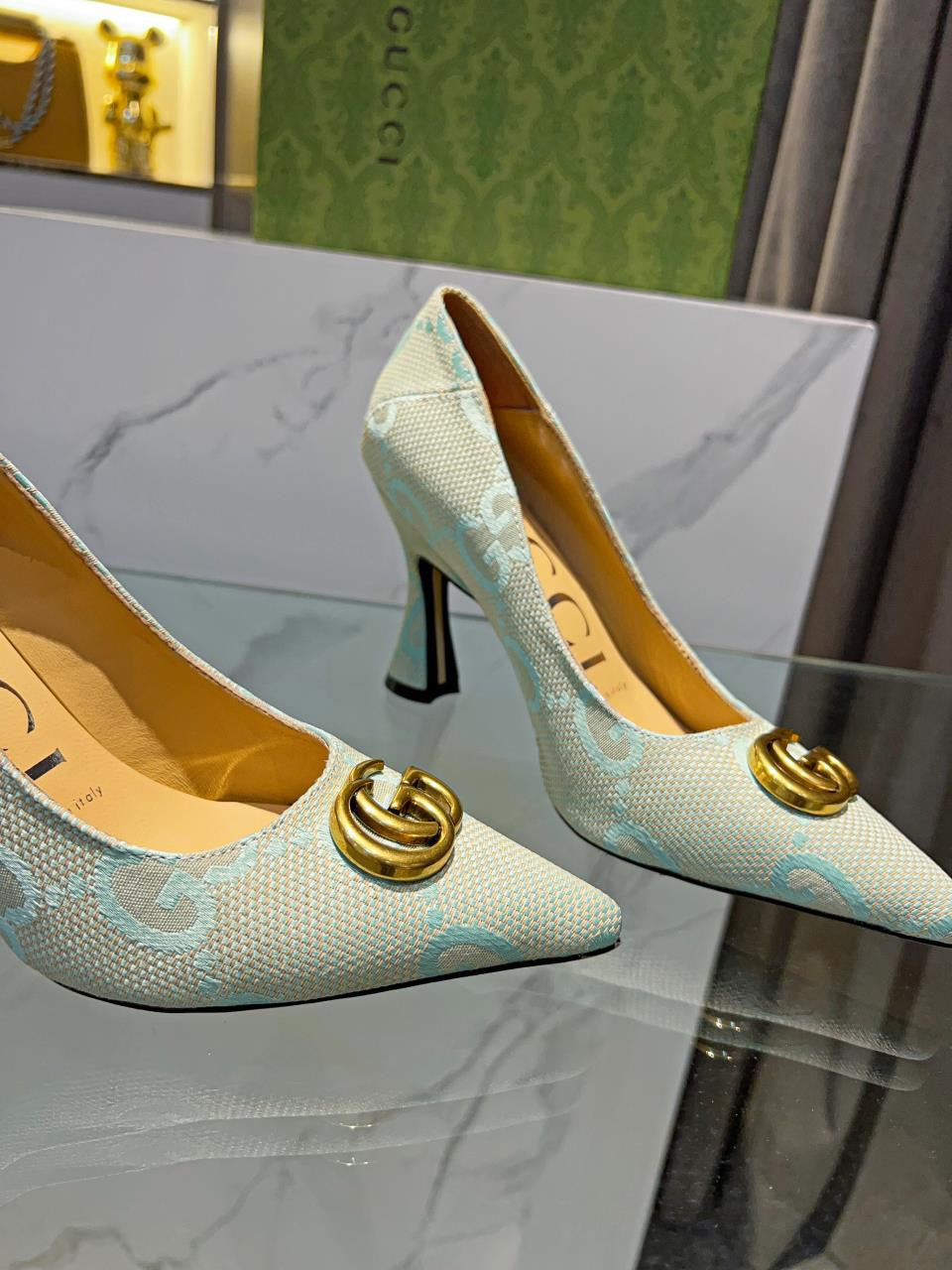 GUCCI - Baby blue heels