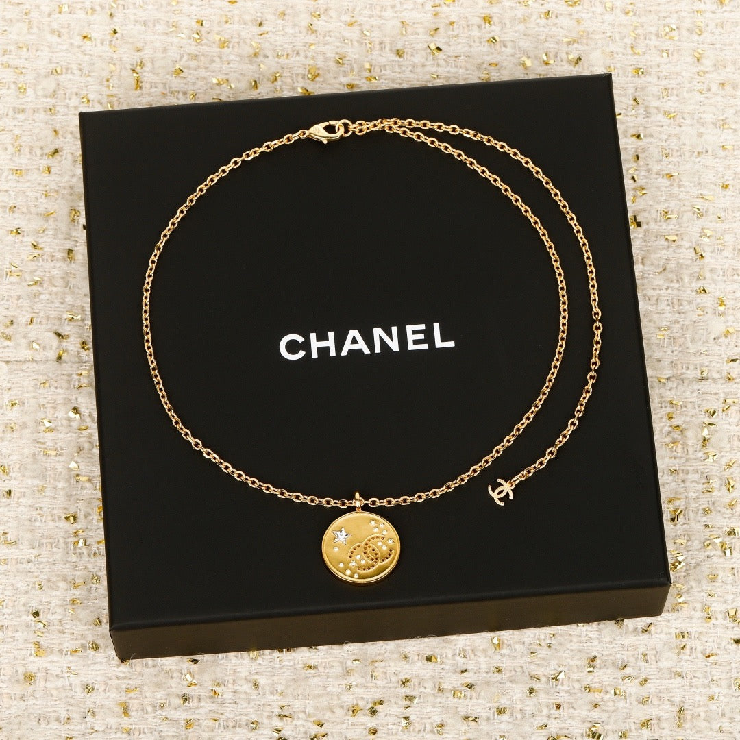 CHANEL - Crystal Necklace