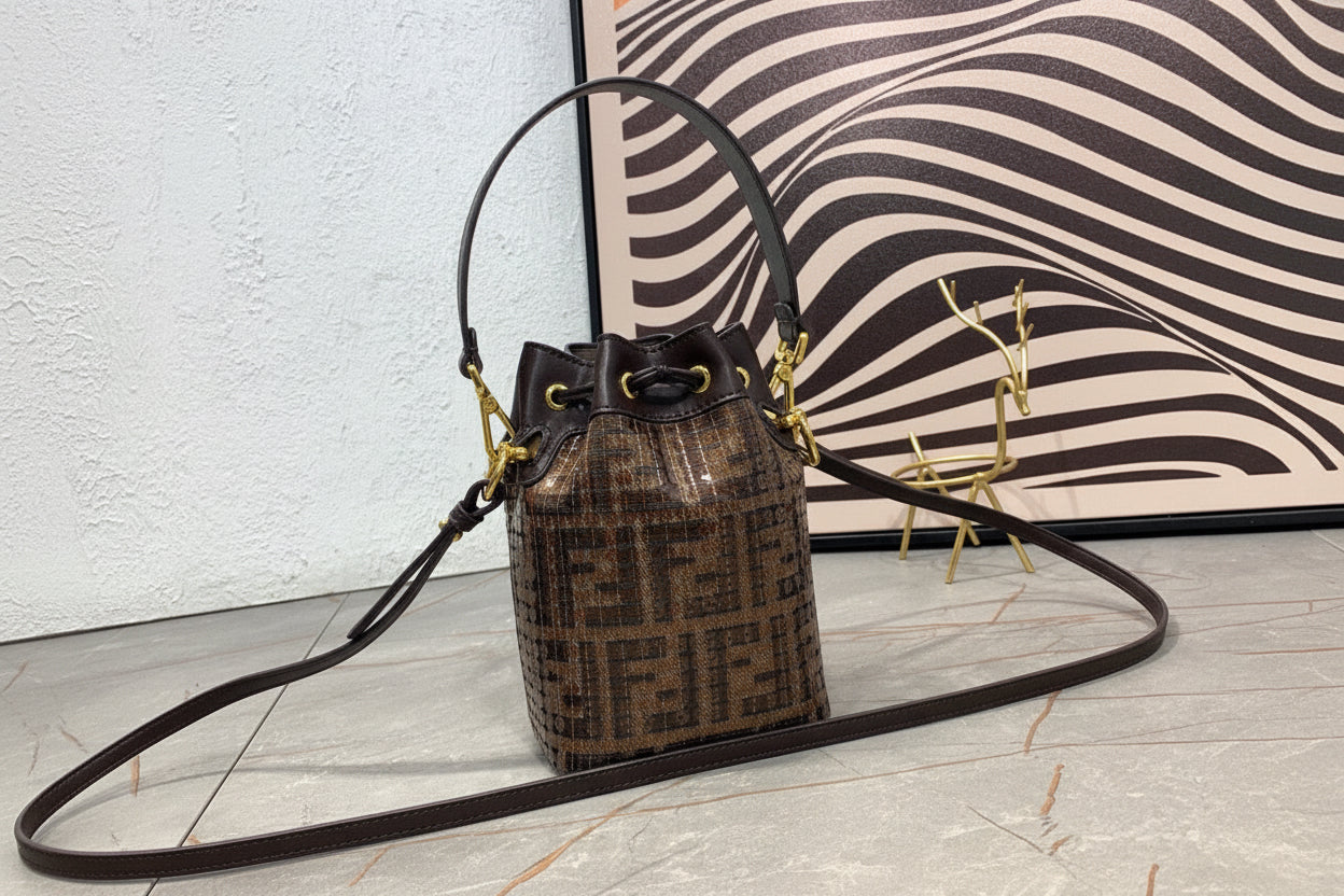 FENDI - Mon Tresor Bucket Bag