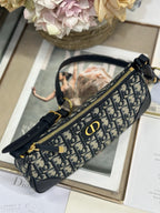 DIOR - Montaigne Wanderlust Mini Bag