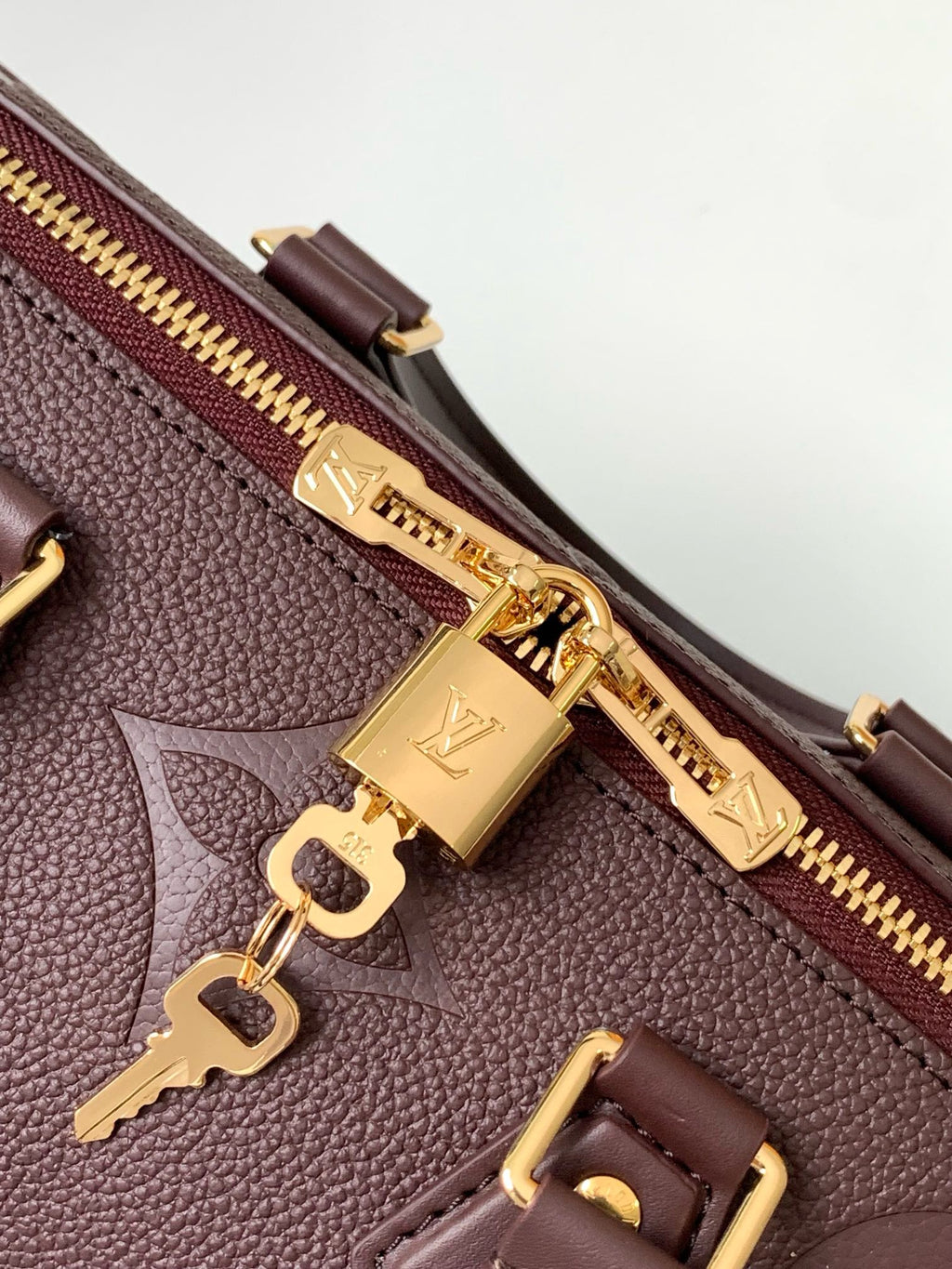 LOUIS VUITTON- Speedy Bandoulière 20