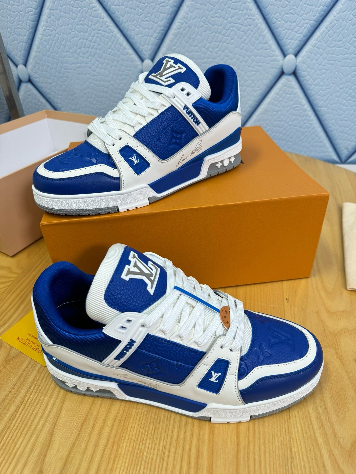 LOUIS VUITTON - Trainer Sneaker