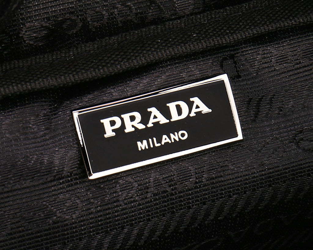 PRADA - Belt bag