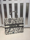 DIOR - Maria Grazia Chiuri