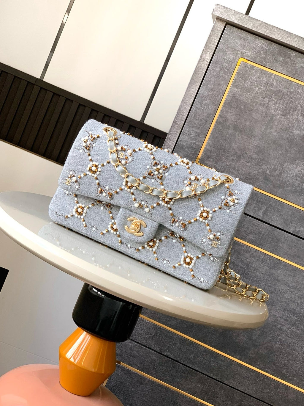 CHANEL - 21A Pearl Strass Crystal CC Medium Classic Double Flap Bag in Grey Wool Twill