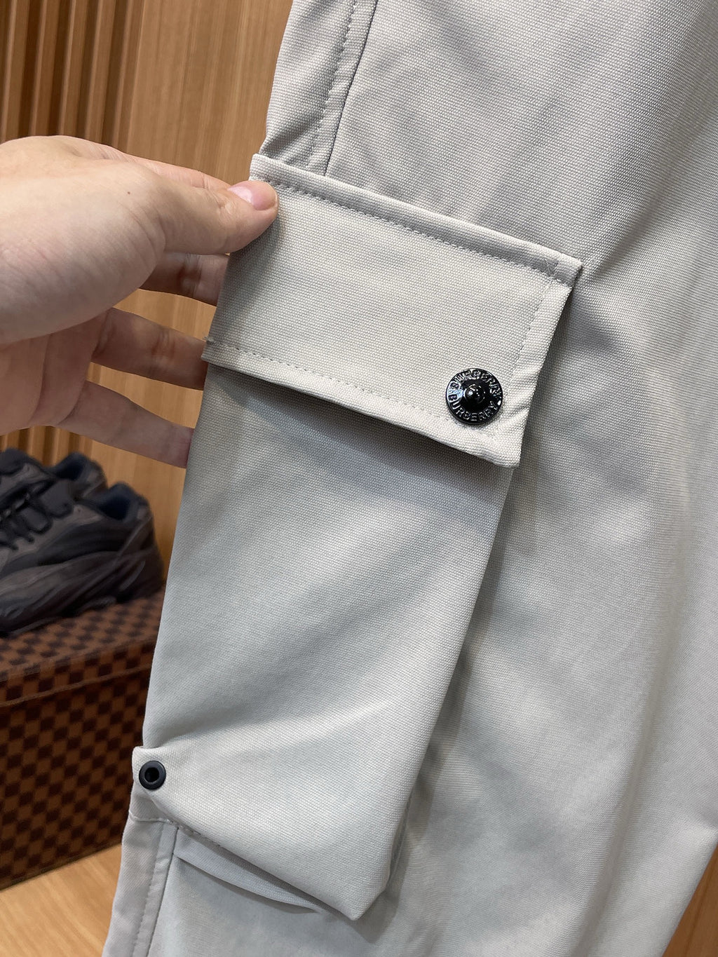 BURBERRY - Cargo Trousers