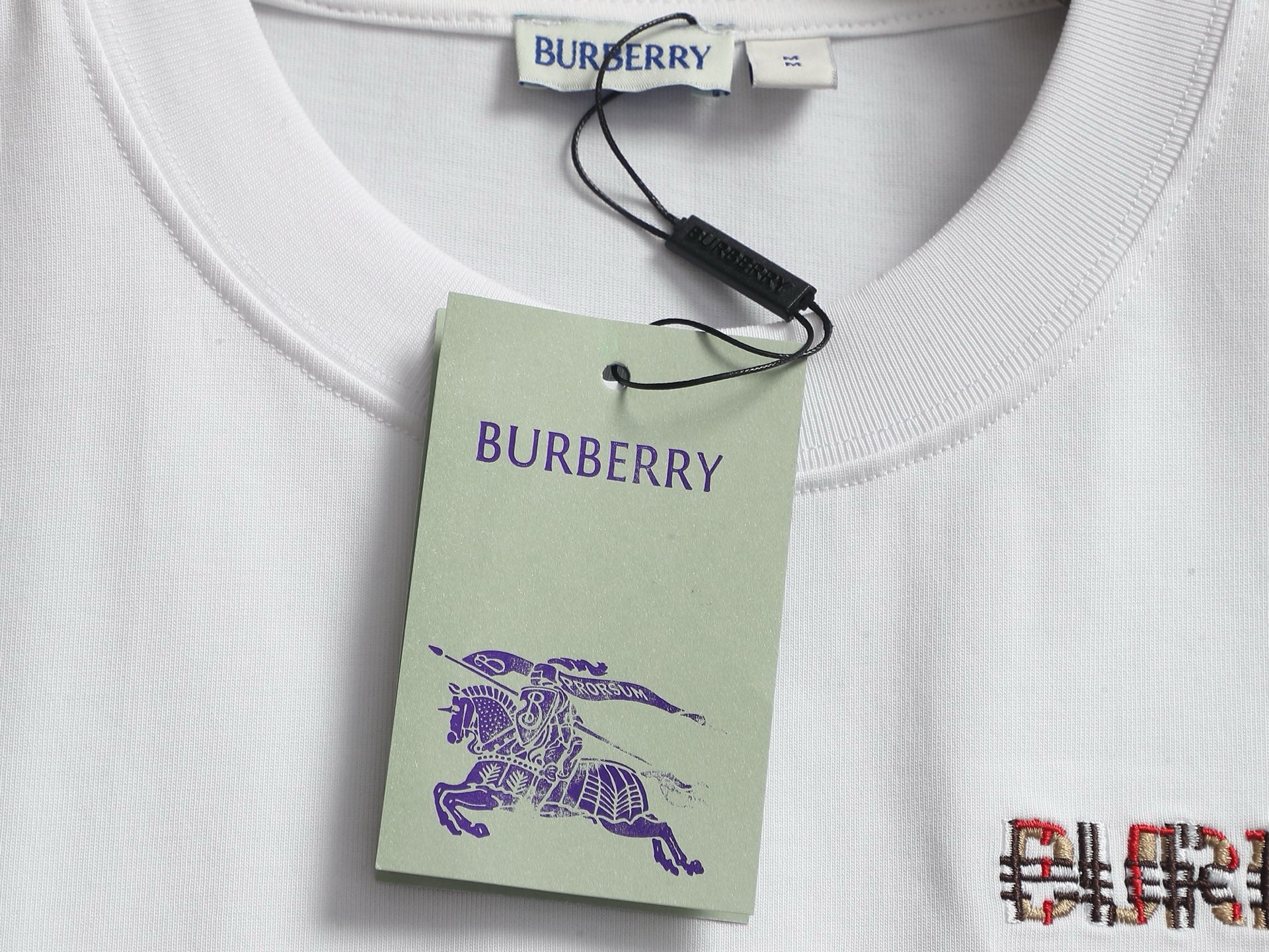 BURBERRY - T-shirt