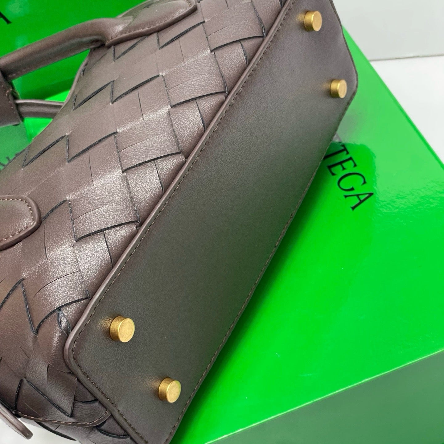 BOTTEGA VENETA - McCartney