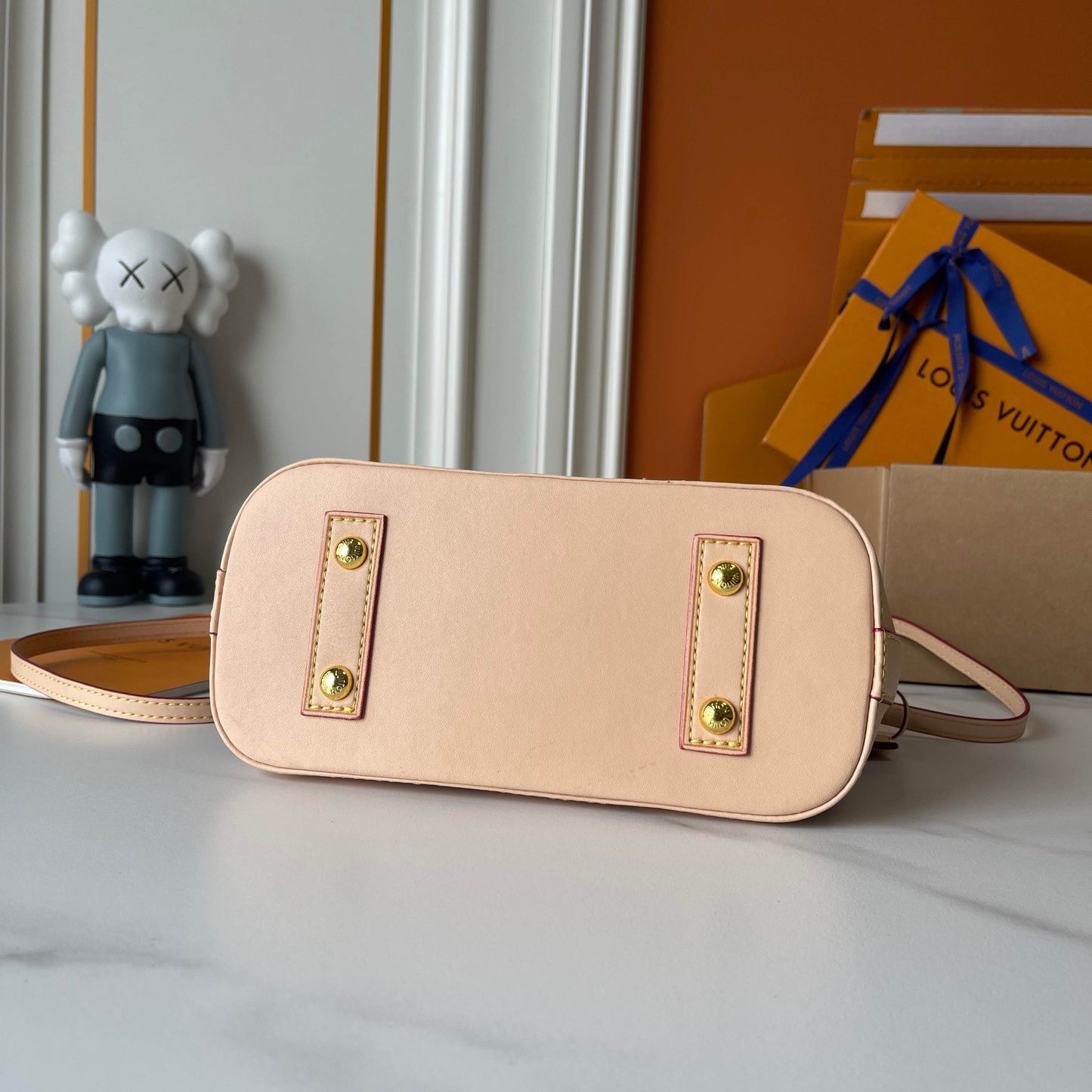 LOUIS VUITTON- Lv x TM nano alma