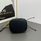 DIOR - oblique 30 montaigne
